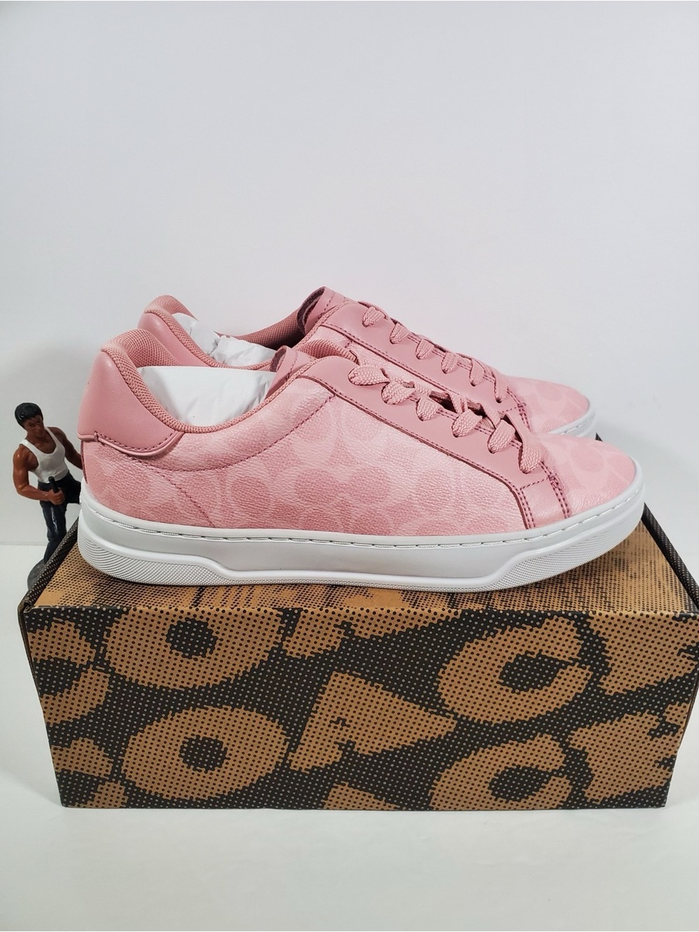 NEW Coach High Line Sneaker Woman's Signature Canvas CBT39  Pink Multi